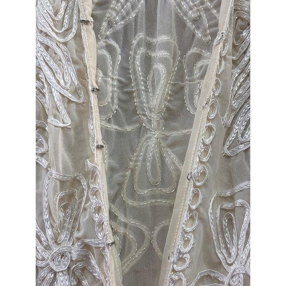 Elegant Beige Embroidered Sheer 3/4 Sleeve Open Front Cover Up Cardigan - Picture 5 of 7